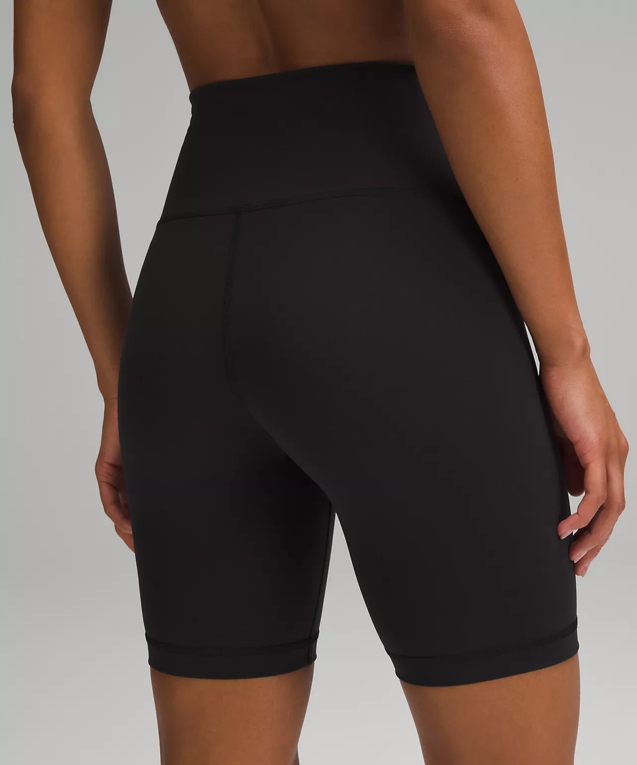 WUNDER TRAIN HIGH RISE SHORT 8”