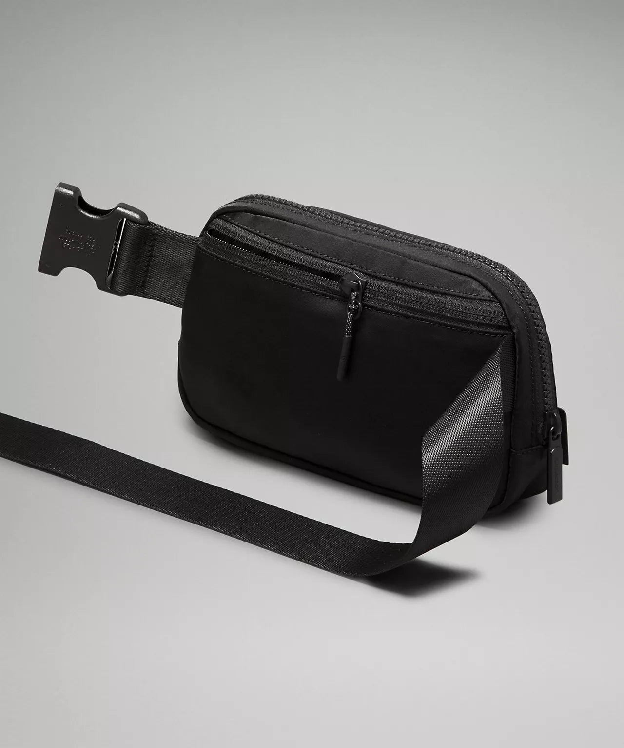 EVERYWHERE BELT BAG