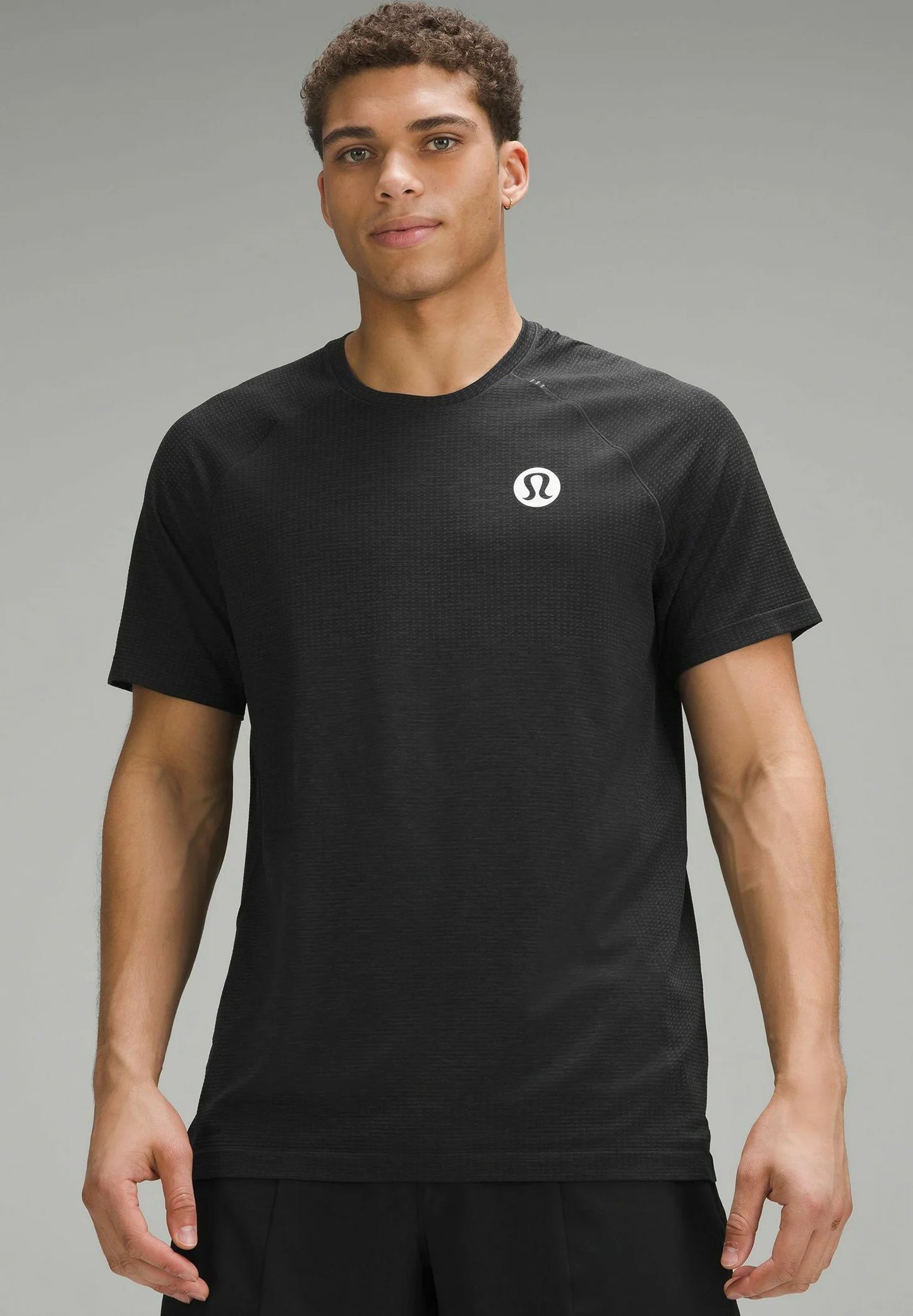 METAL VENT TECH SHORT SLEEVE