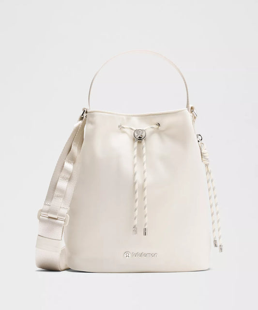 BUCKET CROSSBODY BAG 5L