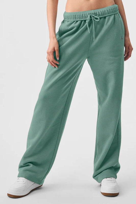 ACCOLADE STRAIGHT LEG SWEATPANT