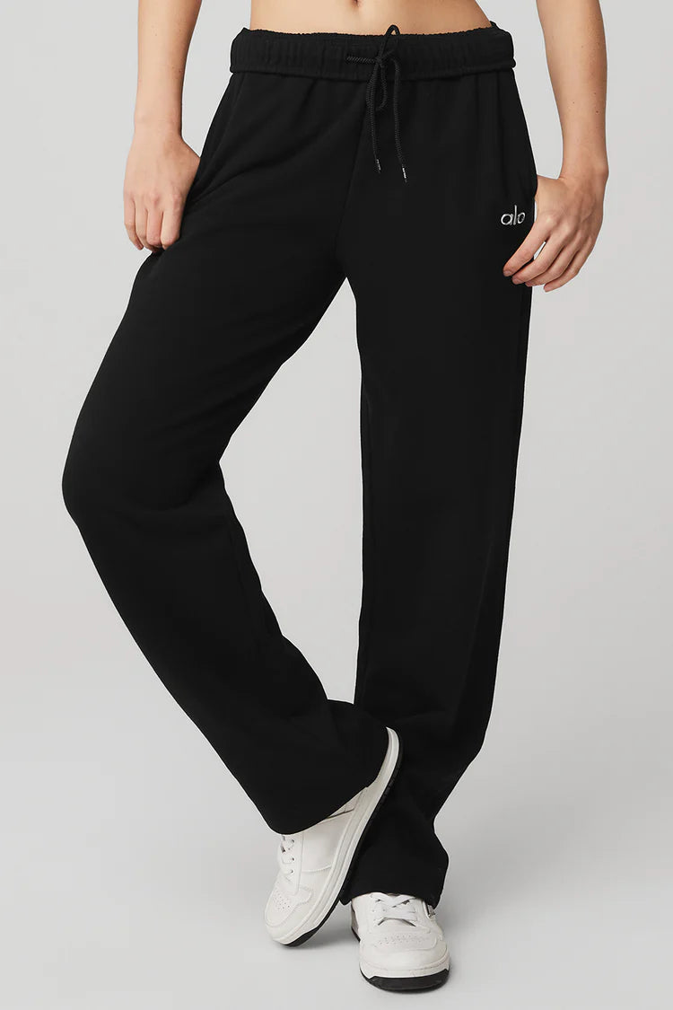 ACCOLADE STRAIGHT LEG SWEATPANT